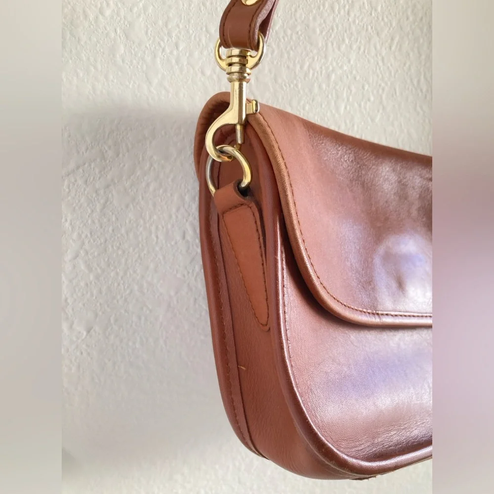 Classic Caramel Leather Crossbody Bag by Hunt Club - Picture 4 of 13